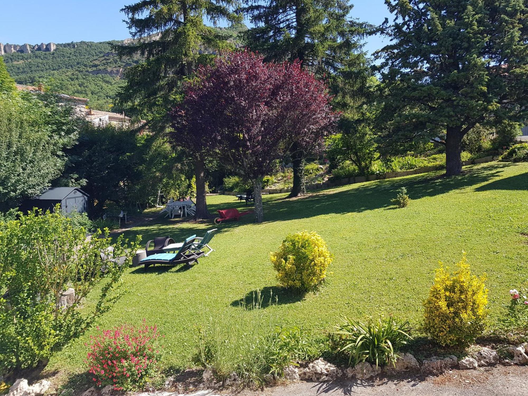 Gite Aux Tourterelles Tournemire  Экстерьер фото